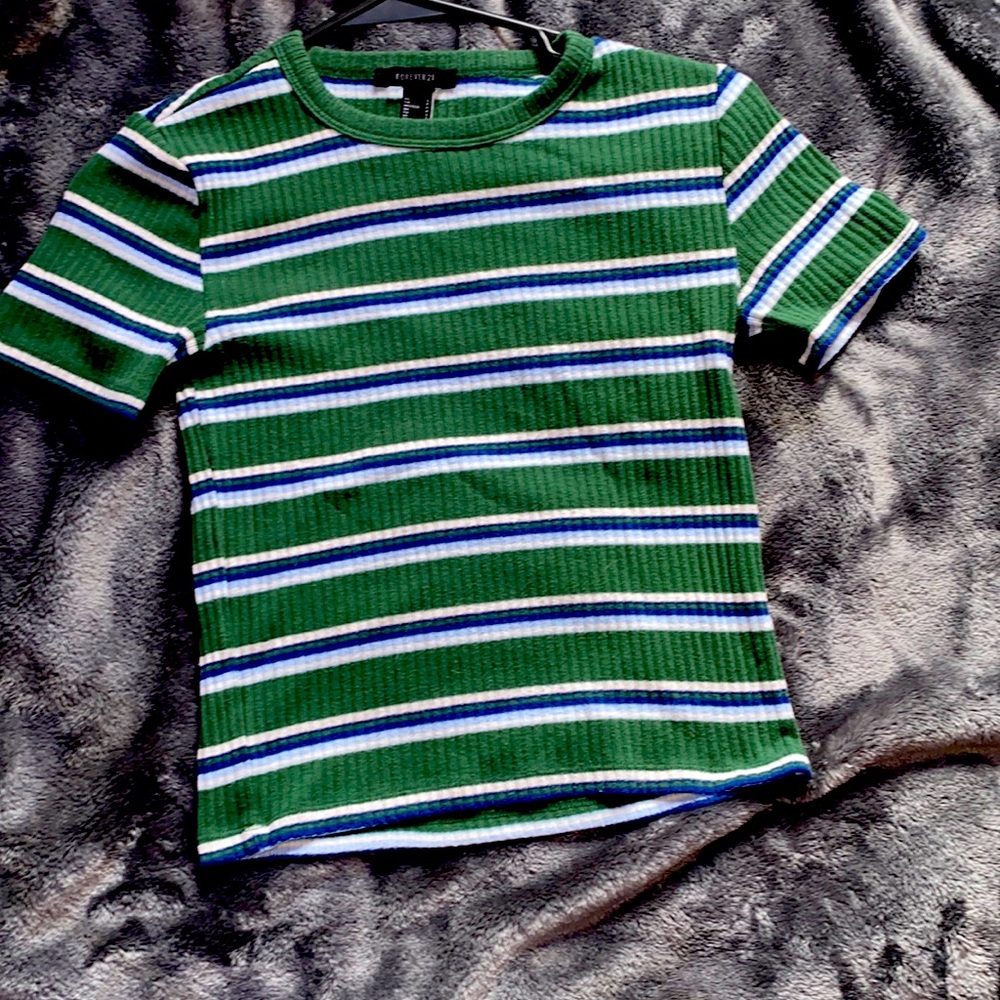 Forever 21 crop tow size small